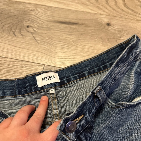 pistola medium wash distressed denim shorts size 30 - Picture 3 of 5